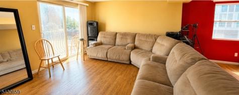 272 Orange Street Newark NJ 07103