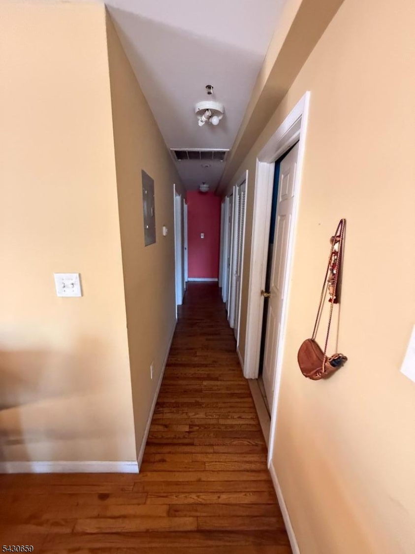272 Orange Street Newark NJ 07103