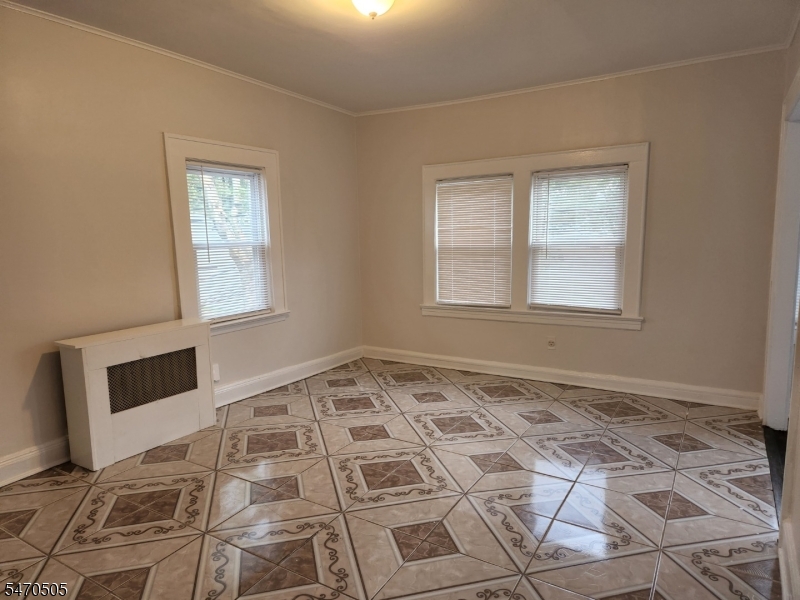 333 White Street Roselle NJ 07203