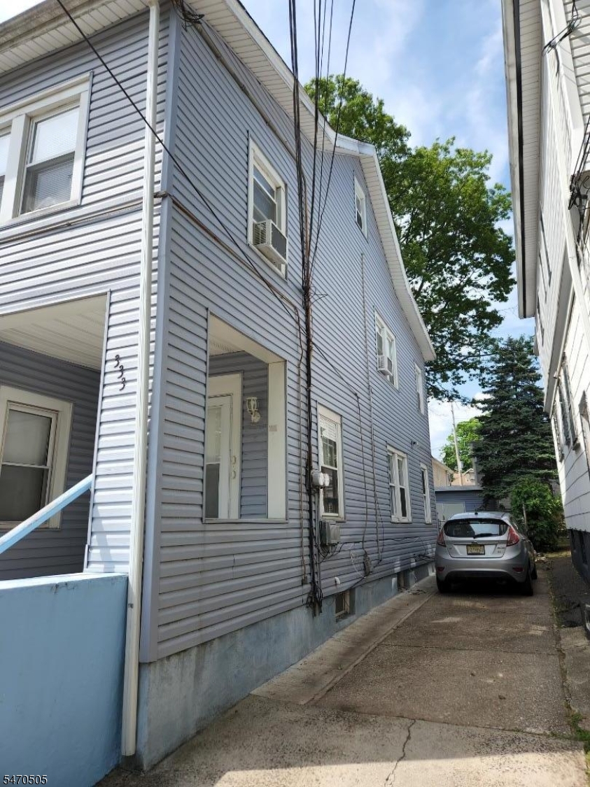 333 White Street Roselle NJ 07203