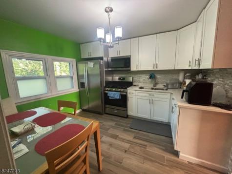 33 Harmon Street Lincoln Park NJ 07035