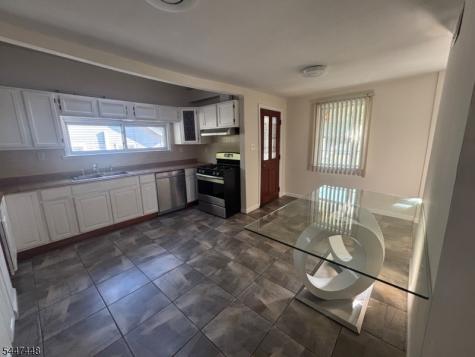 33 Harmon Street Lincoln Park NJ 07035