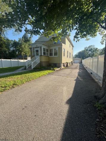 33 Harmon Street Lincoln Park NJ 07035