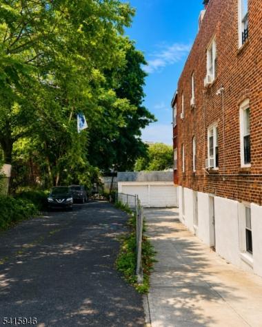 854 229TH Street Other NJ 10466