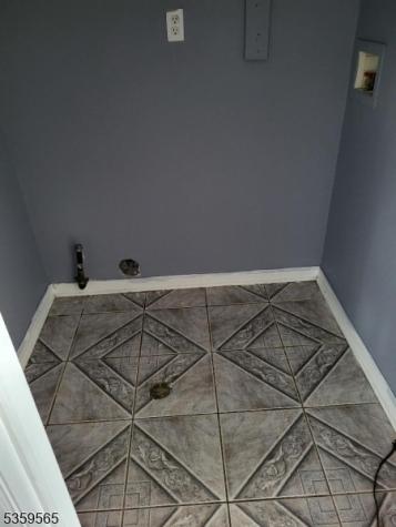 12 Geneva Street Elizabeth NJ 07206