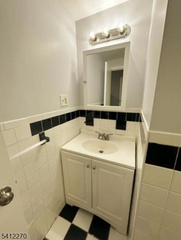 360 New Street Newark NJ 07103