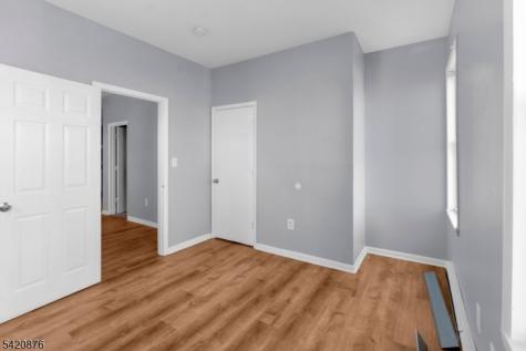 95 1ST Street Elizabeth NJ 07206