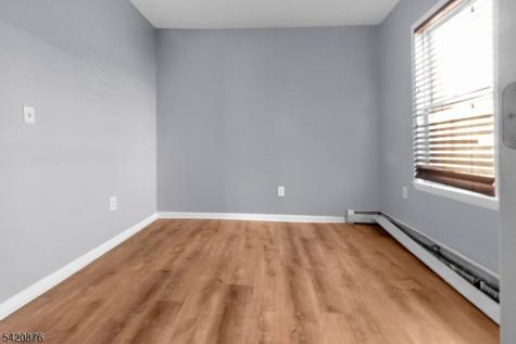 95 1ST Street Elizabeth NJ 07206