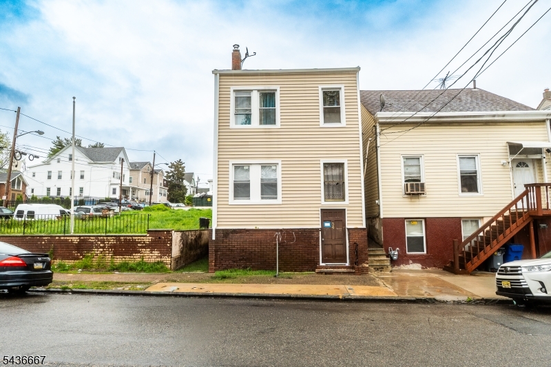 54 Bloomfield Avenue Paterson NJ 07503