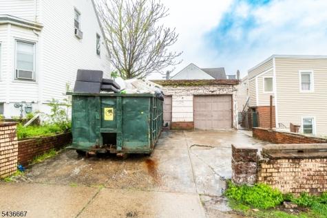 54 Bloomfield Avenue Paterson NJ 07503