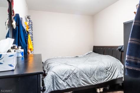 54 Bloomfield Avenue Paterson NJ 07503