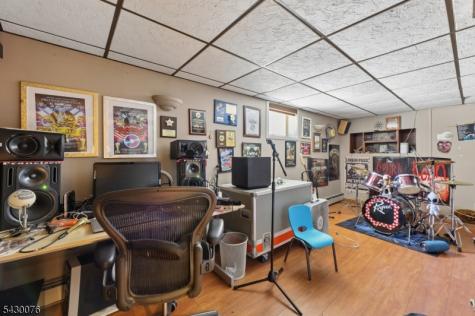 360 Rutherford Boulevard Clifton NJ 07014