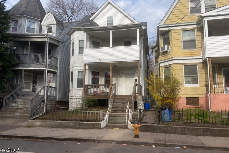 185 Seymour Avenue Newark NJ 07108