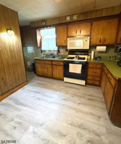 381 Highland Avenue Clifton NJ 07011