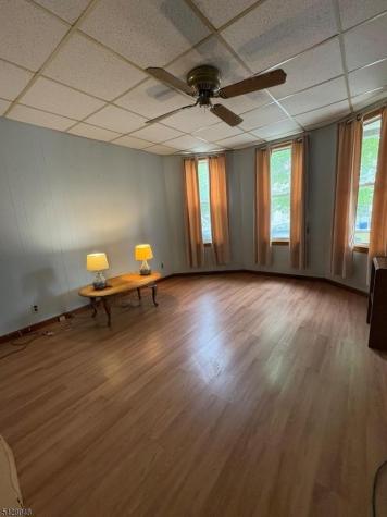 381 Highland Avenue Clifton NJ 07011