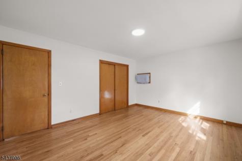 384 Delawanna Avenue Clifton NJ 07014