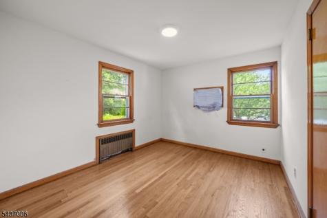 384 Delawanna Avenue Clifton NJ 07014