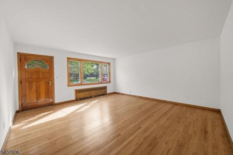 384 Delawanna Avenue Clifton NJ 07014