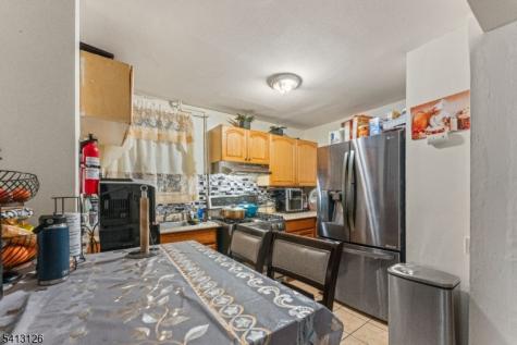 160 Burgess Place Passaic NJ 07055