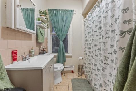 160 Burgess Place Passaic NJ 07055
