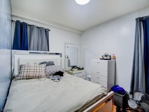 426 E 18th Street Paterson NJ 07524