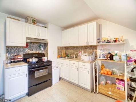 426 E 18th Street Paterson NJ 07524