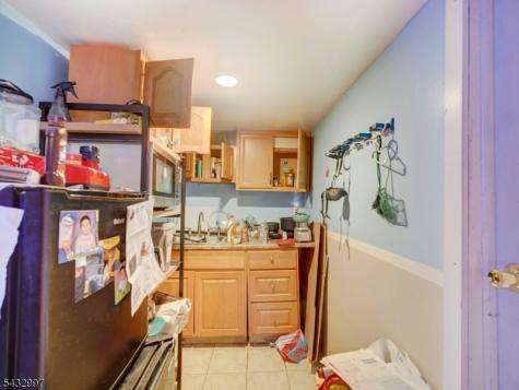 426 E 18th Street Paterson NJ 07524