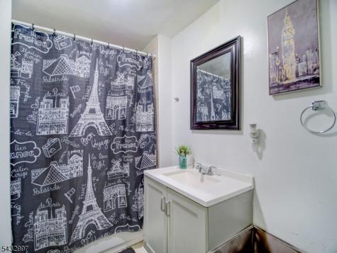 426 E 18th Street Paterson NJ 07524