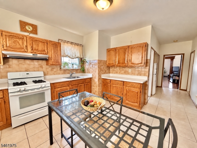 53 Garrison Street Newark NJ 07105
