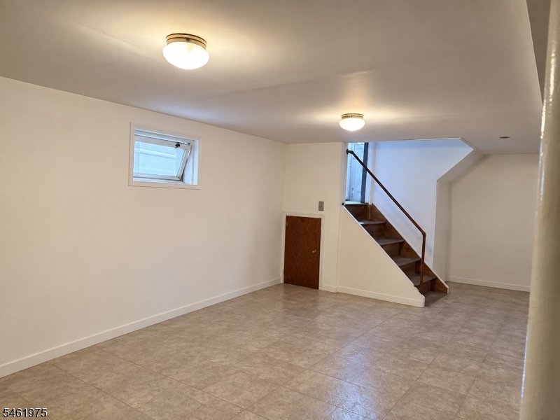 53 Garrison Street Newark NJ 07105
