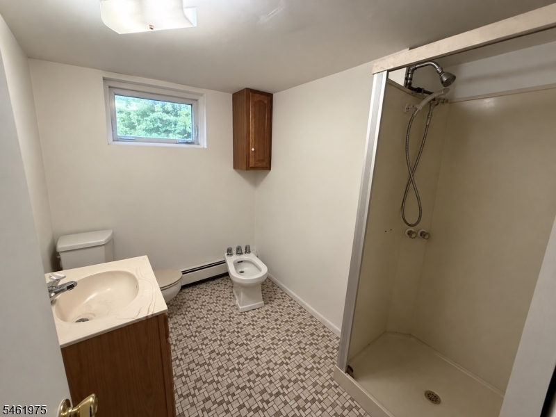 53 Garrison Street Newark NJ 07105