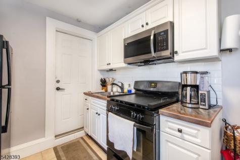 222 William Street East Orange NJ 07017