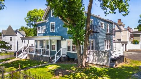 222 William Street East Orange NJ 07017