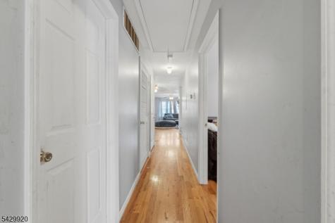 141 Schuyler Avenue Newark NJ 07112