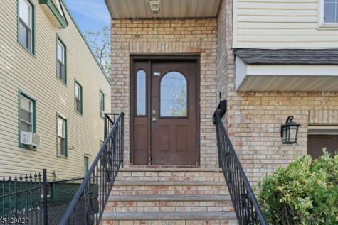 141 Schuyler Avenue Newark NJ 07112