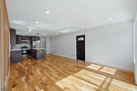 749 S 11th Street Newark NJ 07103