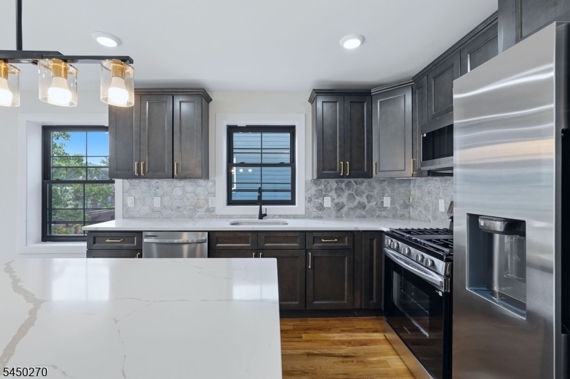 749 S 11th Street Newark NJ 07103