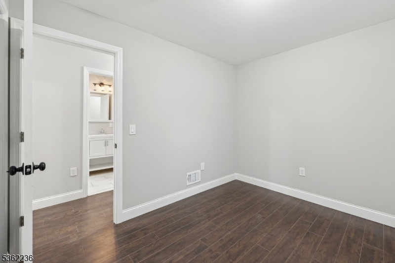 253 N 4th Street Paterson NJ 07522