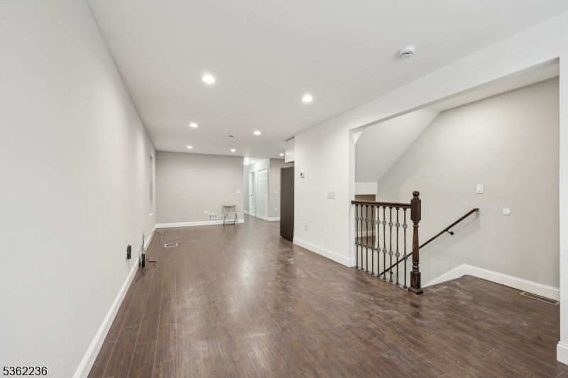 253 N 4th Street Paterson NJ 07522