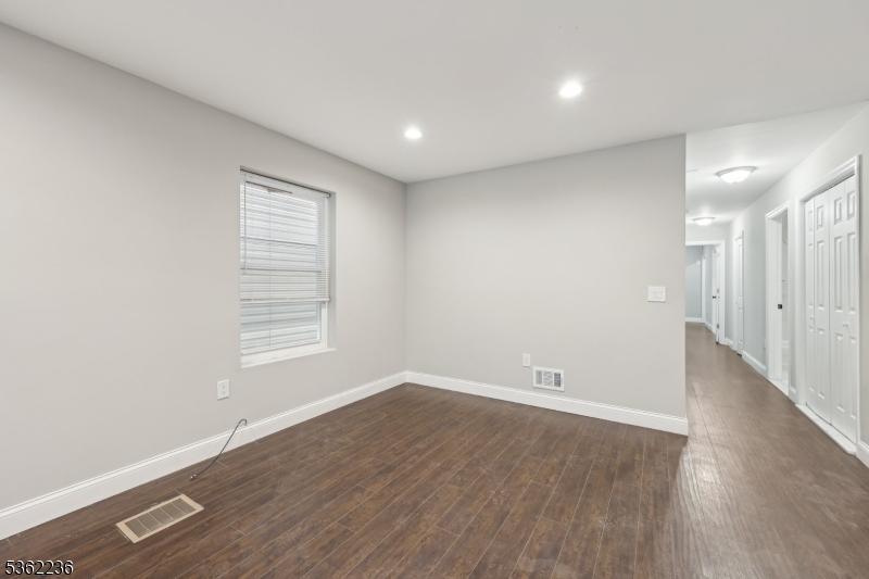 253 N 4th Street Paterson NJ 07522