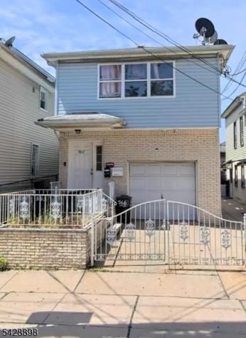 566 2ND Avenue Elizabeth NJ 07202