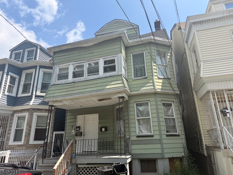 202 Ellis Avenue Irvington NJ 07111