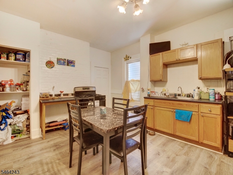 39 Hillman Street Paterson NJ 07522