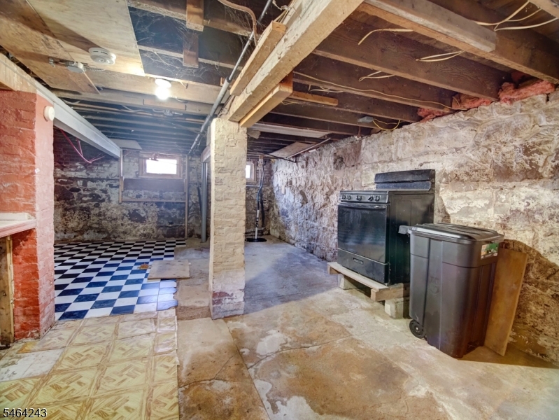 39 Hillman Street Paterson NJ 07522