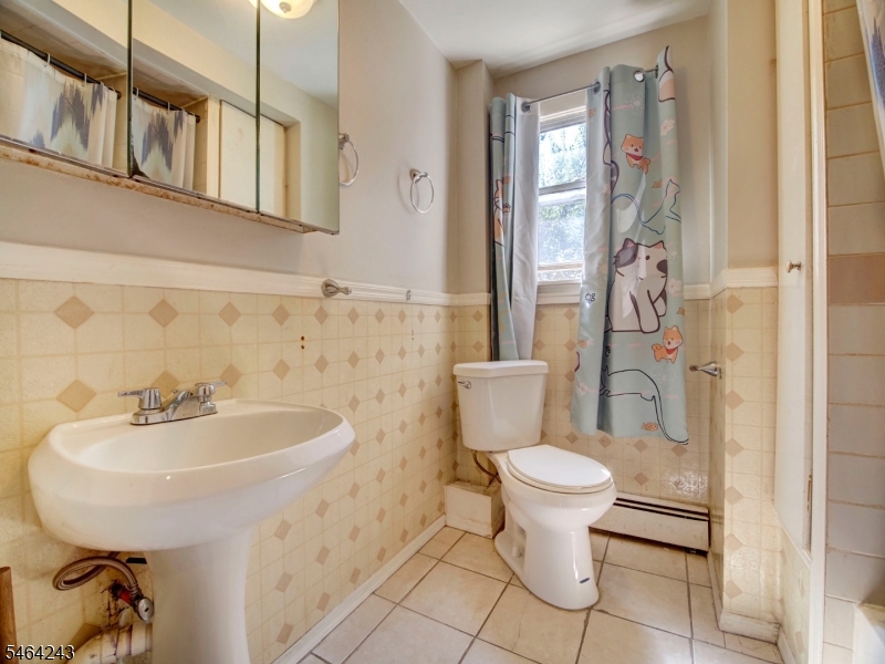39 Hillman Street Paterson NJ 07522