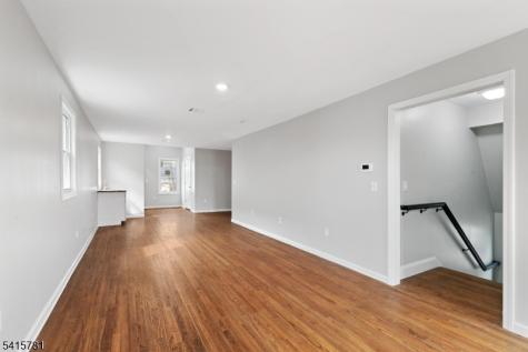 543 N Grove Street East Orange NJ 07017