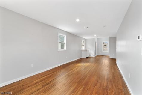 543 N Grove Street East Orange NJ 07017