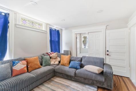 530 Norwood Street East Orange NJ 07018