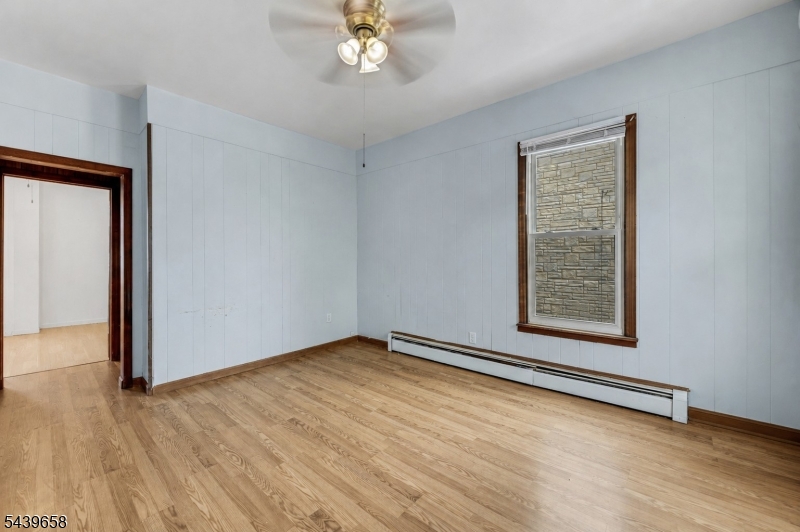 27 Thomas Street South River NJ 08882