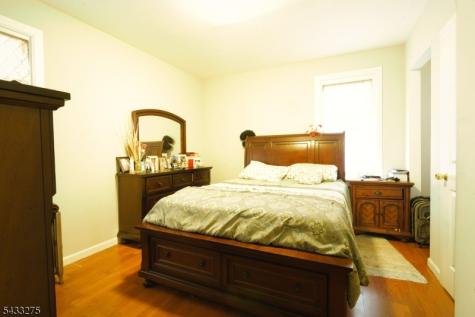 63 Grove Street Bloomfield NJ 07003